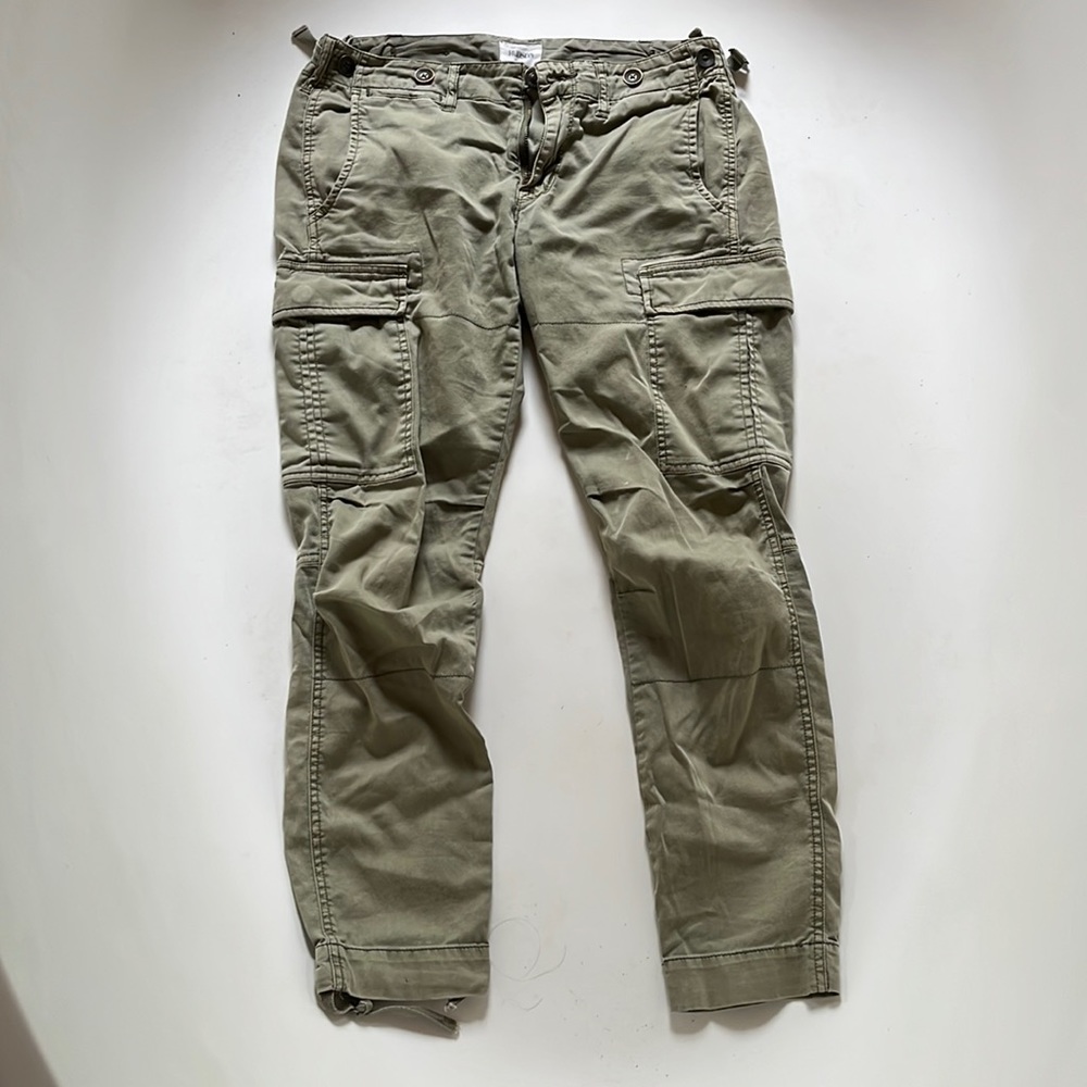 Green khaki cargo pants